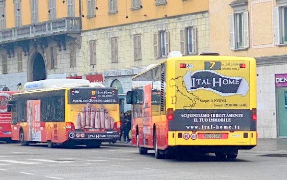 Pubblicità su Pulman e Mezzi di Trasporto